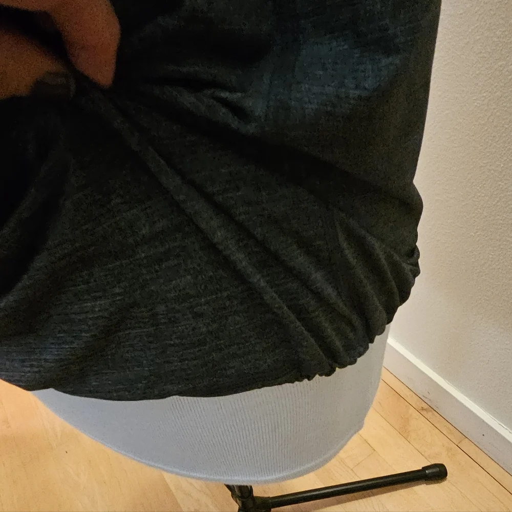 Lululemon Drawstring Waist/ Built In Bra Tank Top Size S Yoga/ Work Out - Picture 5 of 7